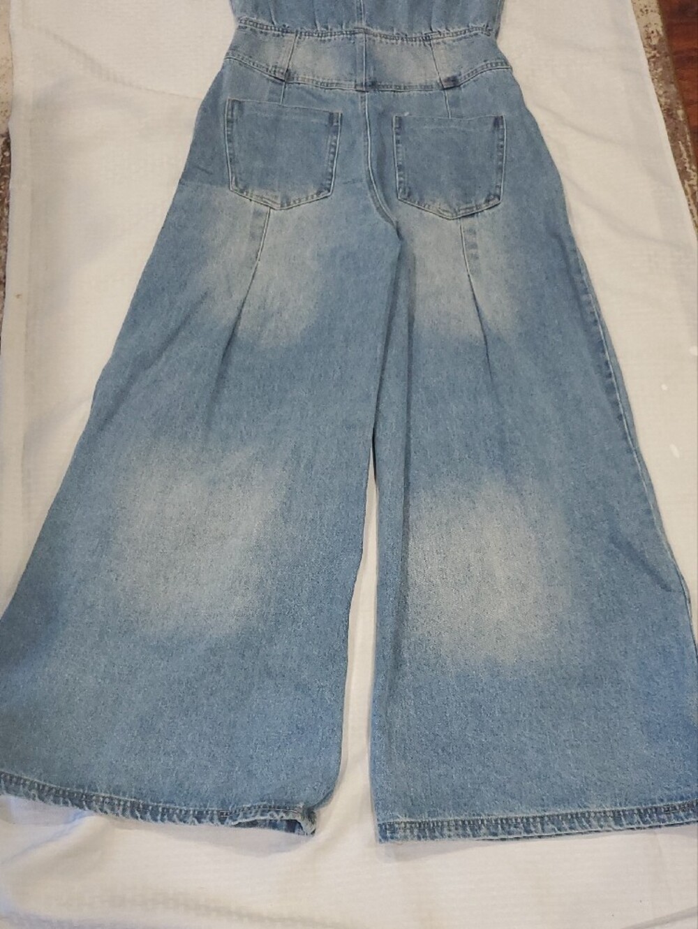 Sleeveless Light Blue Denim Wide-Leg Overalls - Picture 12 of 15